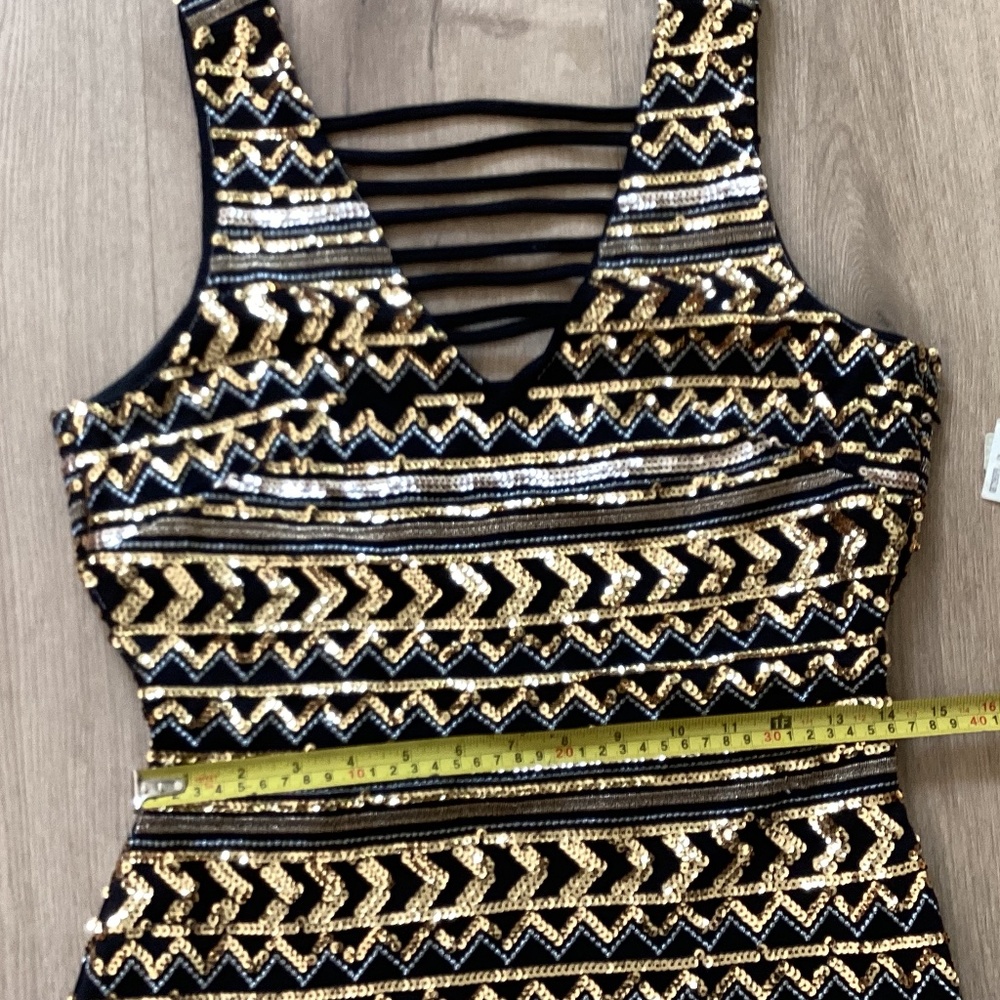 NWT GIANNI BINI GB BLACK AND GOLD SEQUENCE EMBELLISHED COCKTAIL DRESS SZ M - Picture 15 of 16